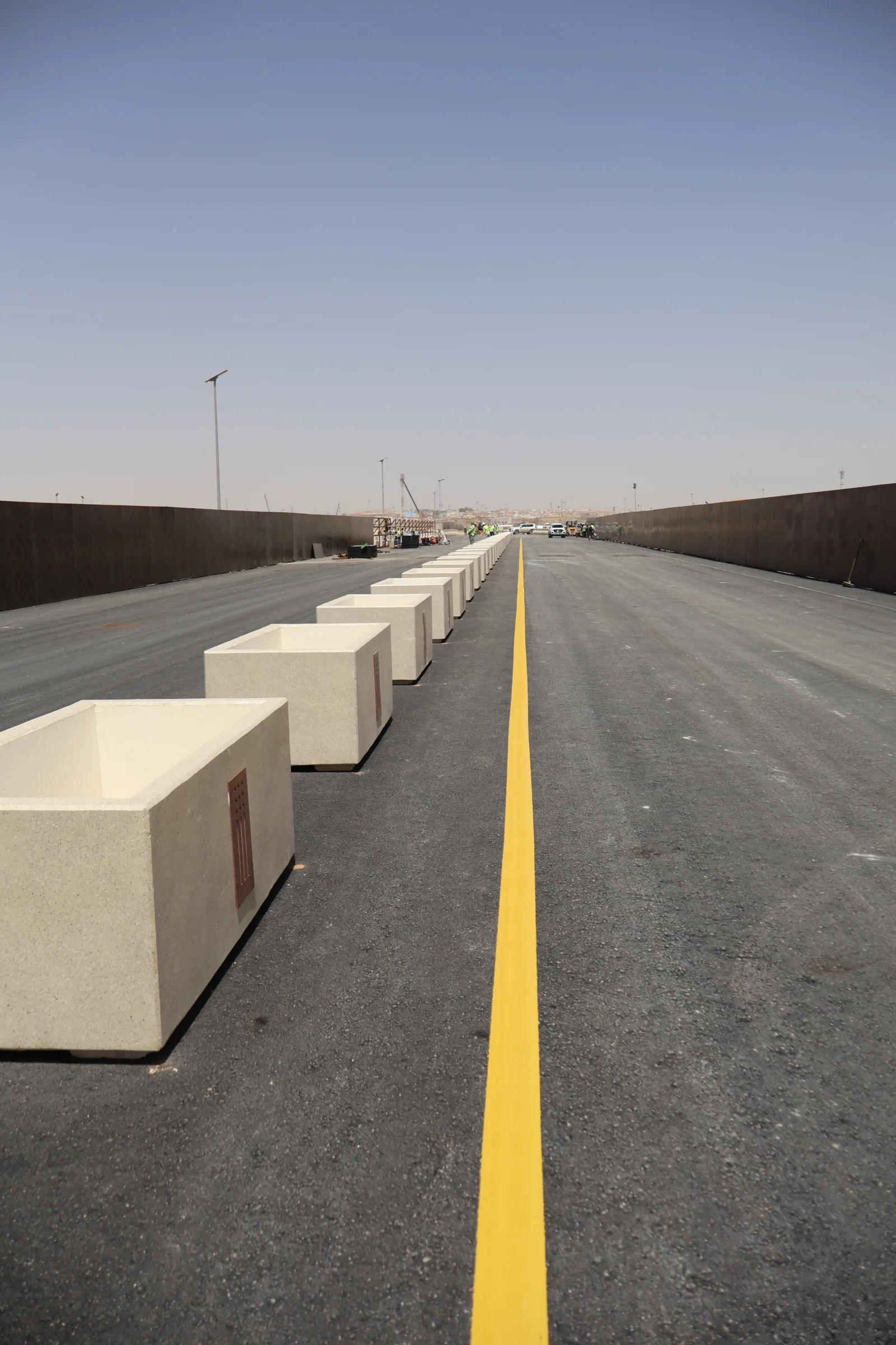 أعمال إنشاء طريق (NEF)